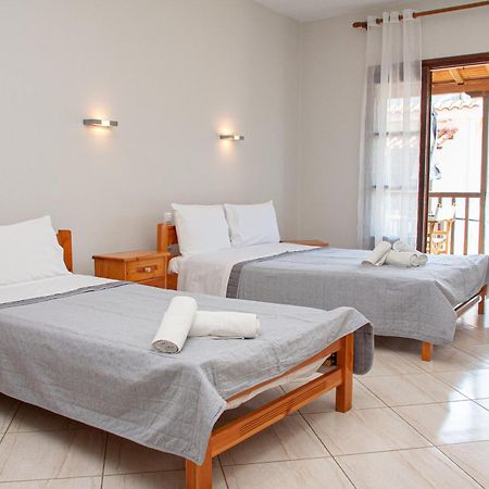 Aris Junior Studios Neo Klima Skopelos Bagian luar foto
