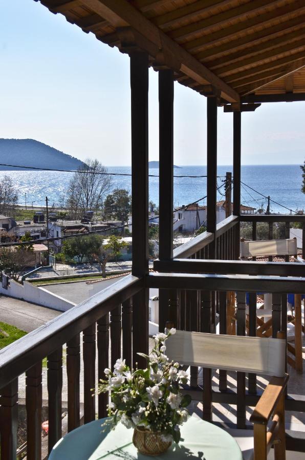 Aris Junior Studios Neo Klima Skopelos Bagian luar foto